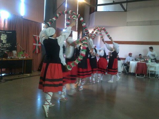 Urrundik eta Presencia Vascaren urteurrenak 2014 02