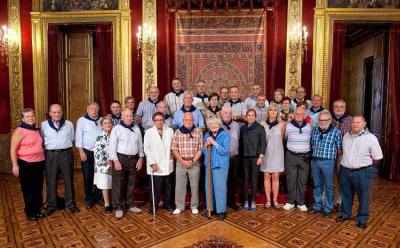 Los amerikanuak fueron recibidos en el Palacio de Navarra por la presidenta Uxue Barkos