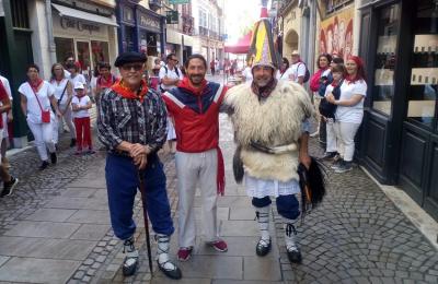 Iñaki Galardi de Lescani, representante del Centro Vasco Francés de Buenos Aires en las fiestas de Baiona 2019