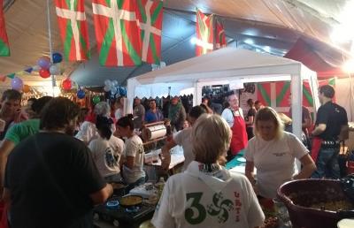 Euskel Biotza en la Fiesta de Colectividades de Roldán