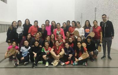 Jugadoras que participaron en el IIº Encuentro Provincial de Pelota Paleta Femenino