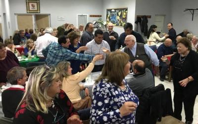 Brindis del Euskal Sustraiak por su 20º aniversario 