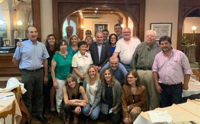 Gorka Álvarez Aranburu en Montevideo, con representantes de la colectividad y centros vascos de Uruguay