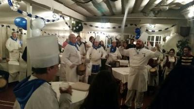 La Euskal Etxea de Madrid celebró la cena de la víspera de San Sebastian en el restaurante Jai Alai. El nombre fue premonitorio, porque la fiesta fue ¡a lo grande! (foto Madrid CV)