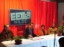 Panel de conferenciantes (de izquierda a derecha): Fernando Landaburu, ex-concejal de Avellaneda; diputado Pedro Azcoiti; prof. Magdalena Mignaburu y Juan Dante Millán,  delegado del gremio AMET de docentes (foto DiaspVascArg)