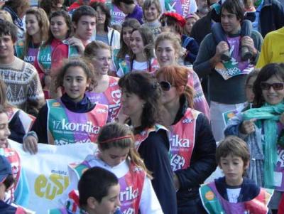 Imagen de la Korrika 17 en las calles de Necochea (foto EE)