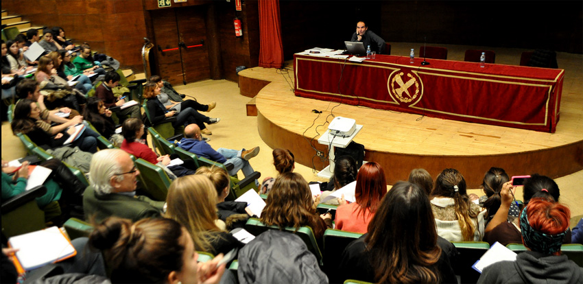 Conference on Multilingualism on the Iberian Peninsula in 2012 at the Complutense University in Madrid (photoEtxepare) 