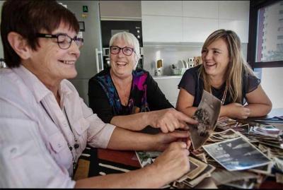 Tere Gabiola, Amaia Urberuaga y Leire Goirigolzarri en un reciente artículo de El Correo (foto Maika Salguero-El Correo)