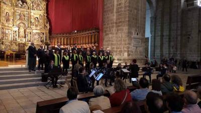 Concierto de Euskal Jaia 2019 de Valladolid, con participación de Sustrai Akordeoi Taldea y Haritz Dantza taldea de Elgoibar y la propia Coral del Centro Vasco Gure Txoko de la capital vallisoletana