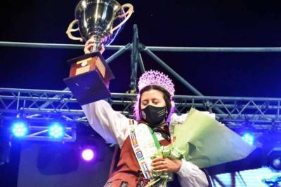 Agustina Lorenzatto, Reina Cultural de la XXVIII Fiesta Provincial del Inmigrante de Concordia (foto Diario Río Uruguay)